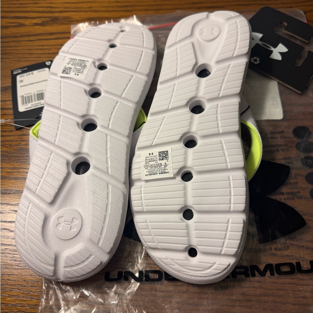 Under Armour Ignite Pro Marbella Flip Flops Neon Green Women’s Size 9 NWT UA - Picture 2 of 6